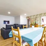 La Isla By Interhome בית נופש Fresnedillas